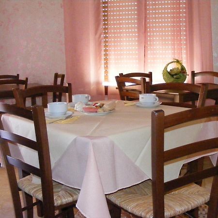 Bed and Breakfast Sa Marina à La Caletta Extérieur photo