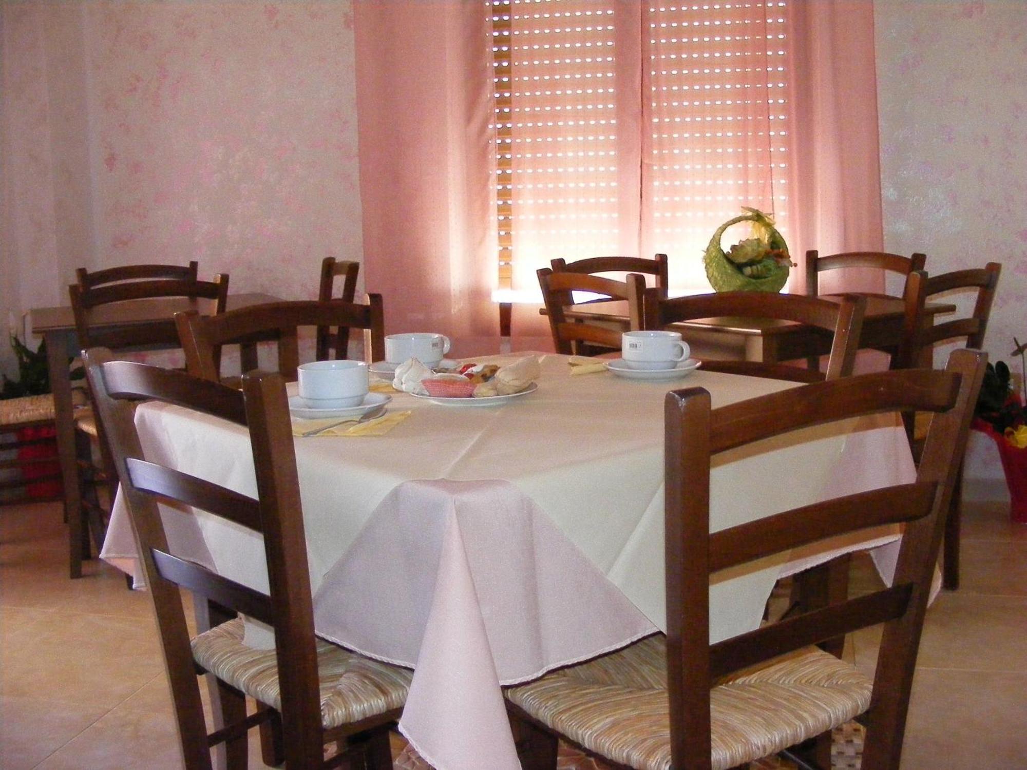 Bed and Breakfast Sa Marina à La Caletta Extérieur photo